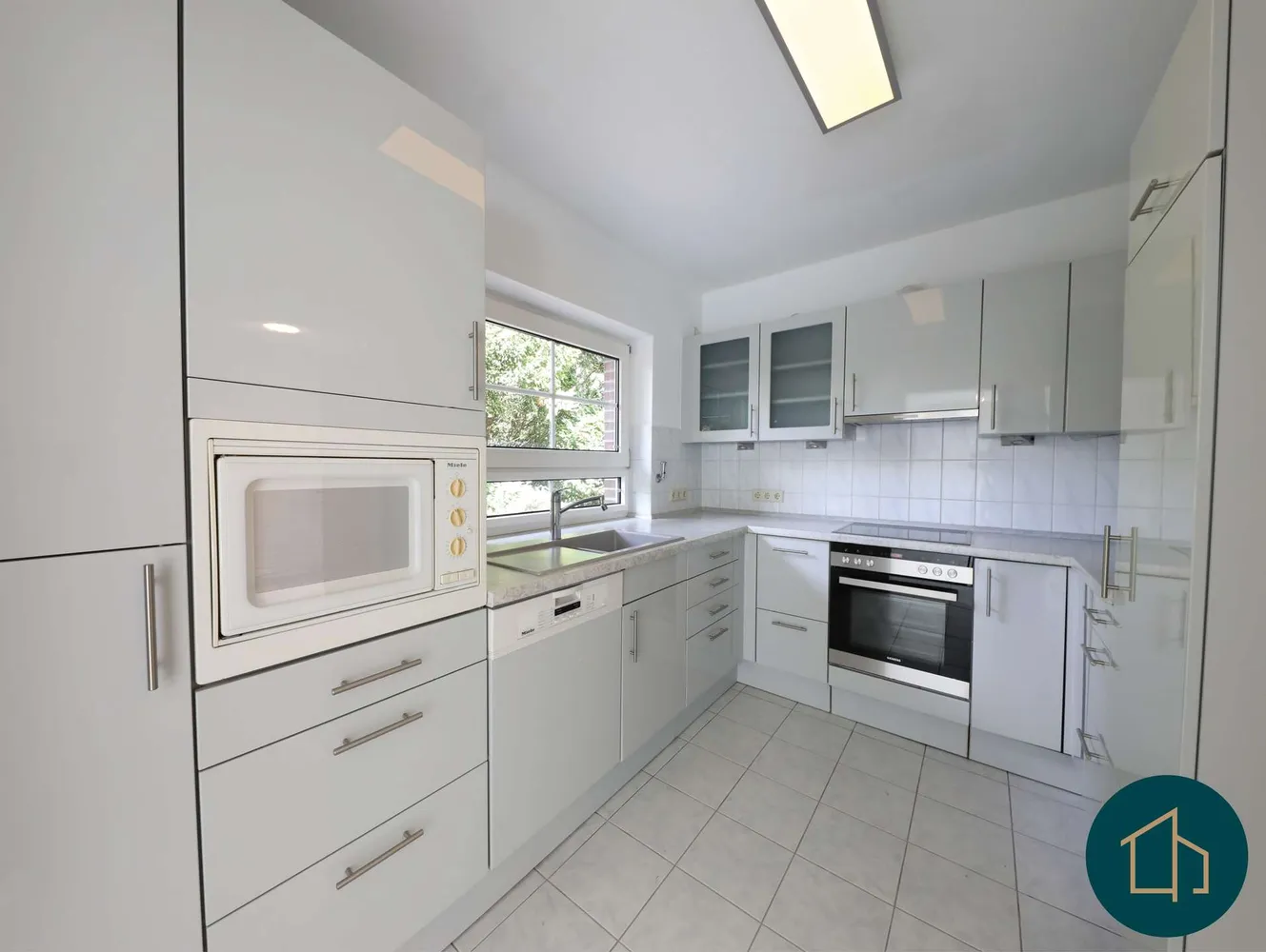 3 Zimmer Haus mit 140 m² in Hamburg – Bild 8