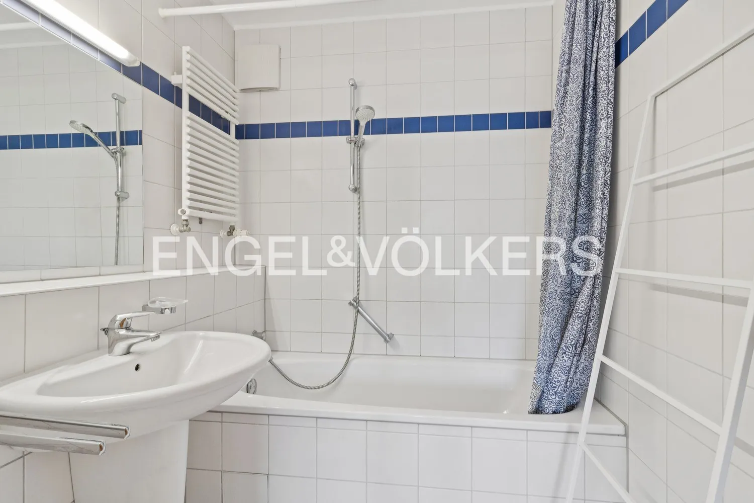 2 Zimmer Wohnung mit 75 m² in Frankfurt am Main – Bild 9