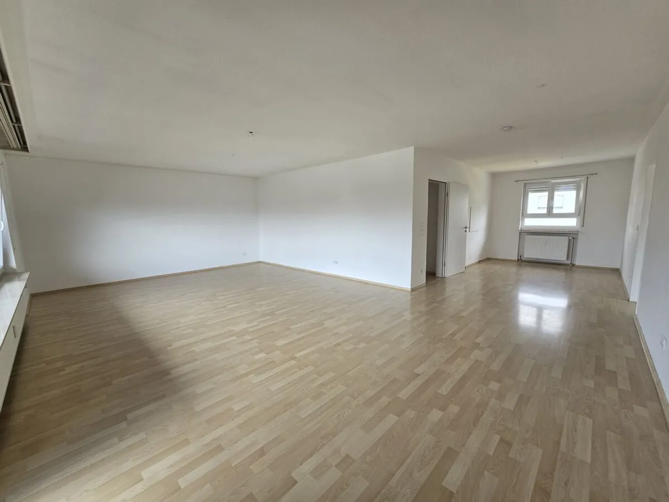 3 Zimmer Wohnung mit 103 m² in Wiesbaden – Bild 1