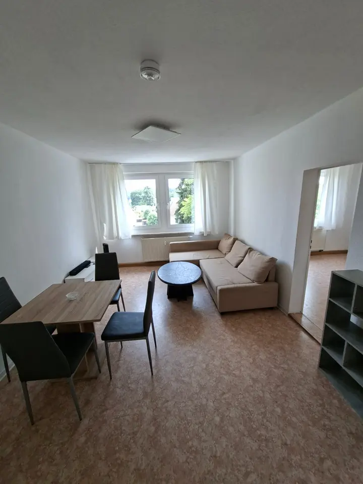 2 Zimmer Wohnung mit 47 m² in Crimmitschau – Bild 2