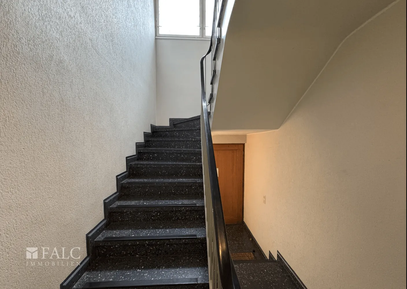 1 Zimmer Wohnung mit 50 m² in Essen – Bild 9