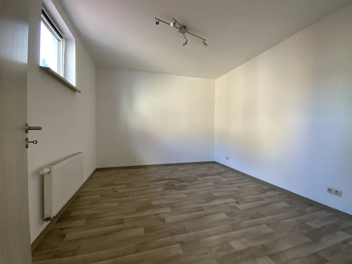 2 Zimmer Wohnung mit 74 m² in Meiningen – Bild 9