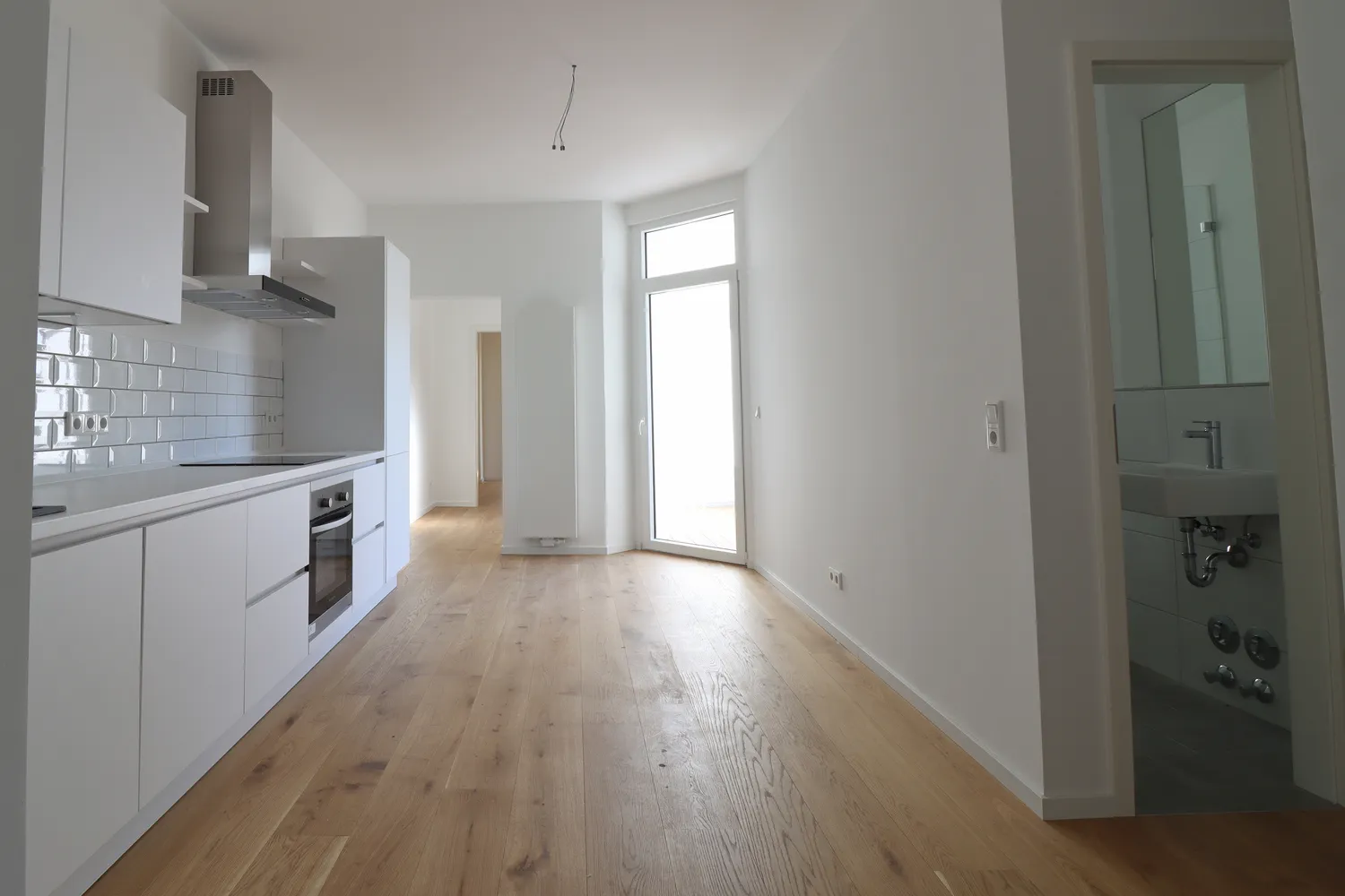 4 Zimmer Wohnung mit 98 m² in Düsseldorf – Bild 4