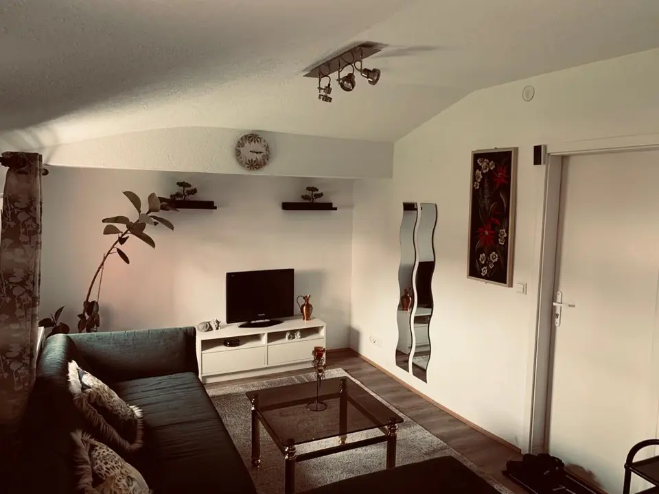 2 Zimmer Wohnung mit 32 m² in Reutlingen – Bild 1