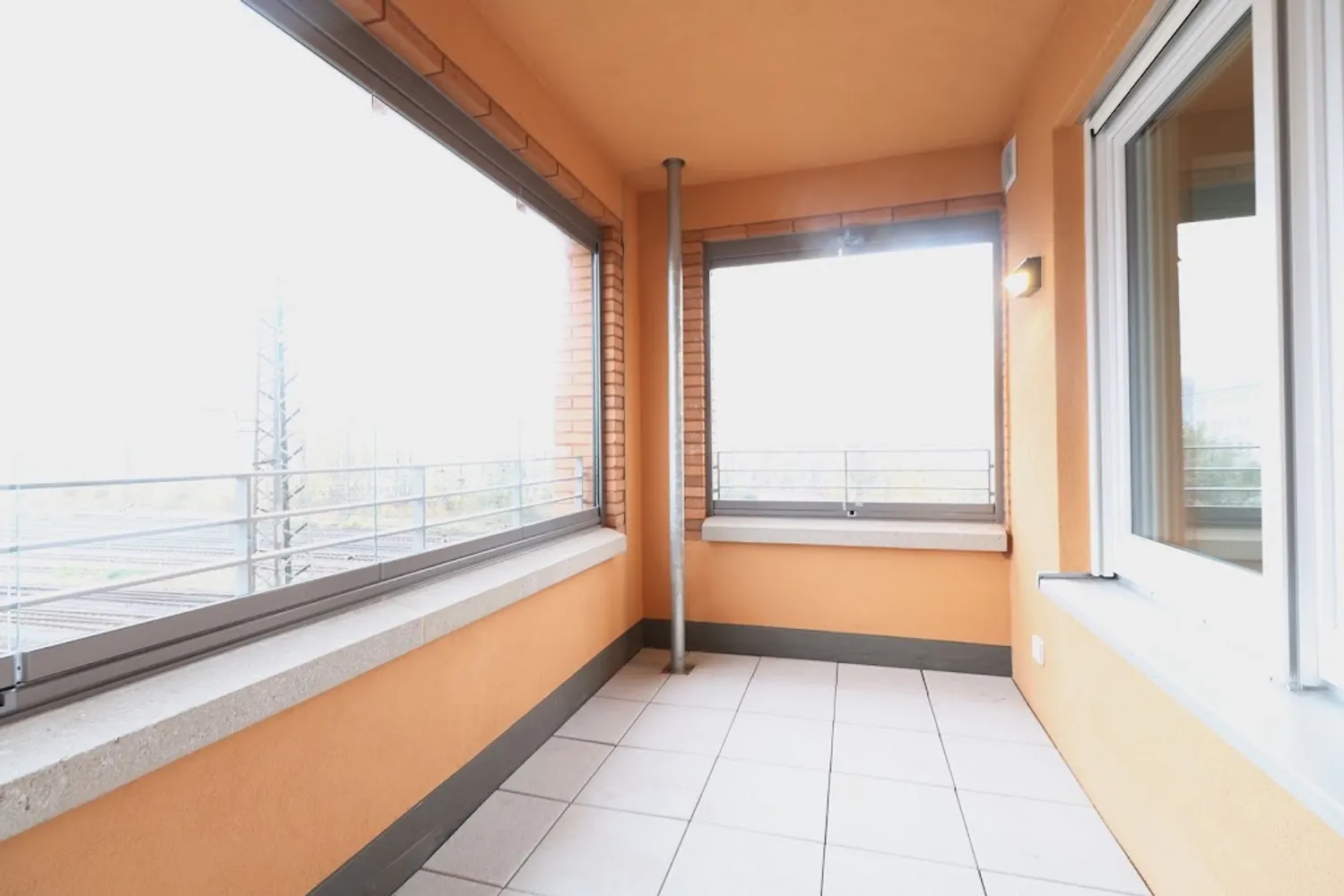 4 Zimmer Wohnung mit 108 m² in Frankfurt am Main – Bild 4