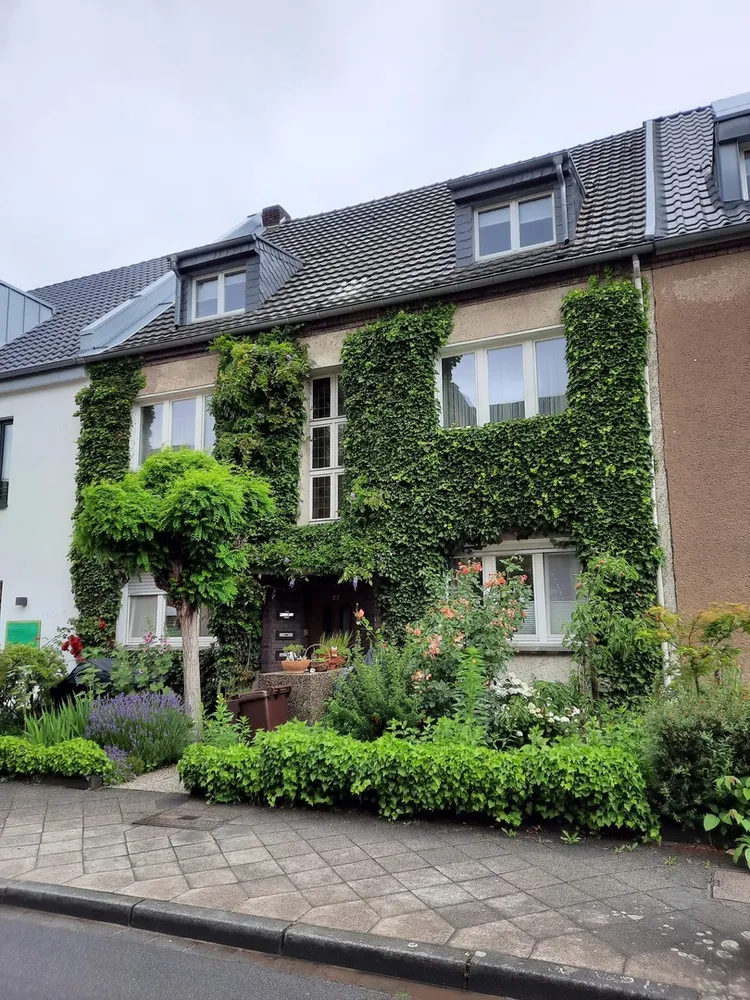 2 Zimmer Wohnung mit 71 m² in Düsseldorf – Bild 1