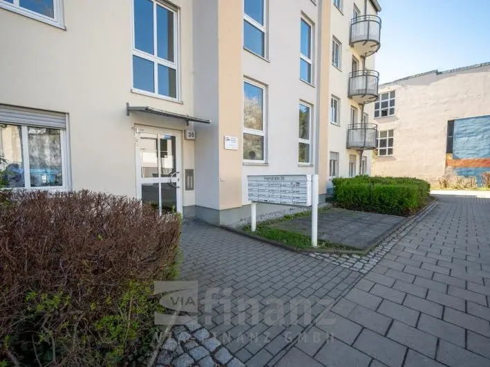 2 room apartment with 74 m² in Chemnitz – Photo 3