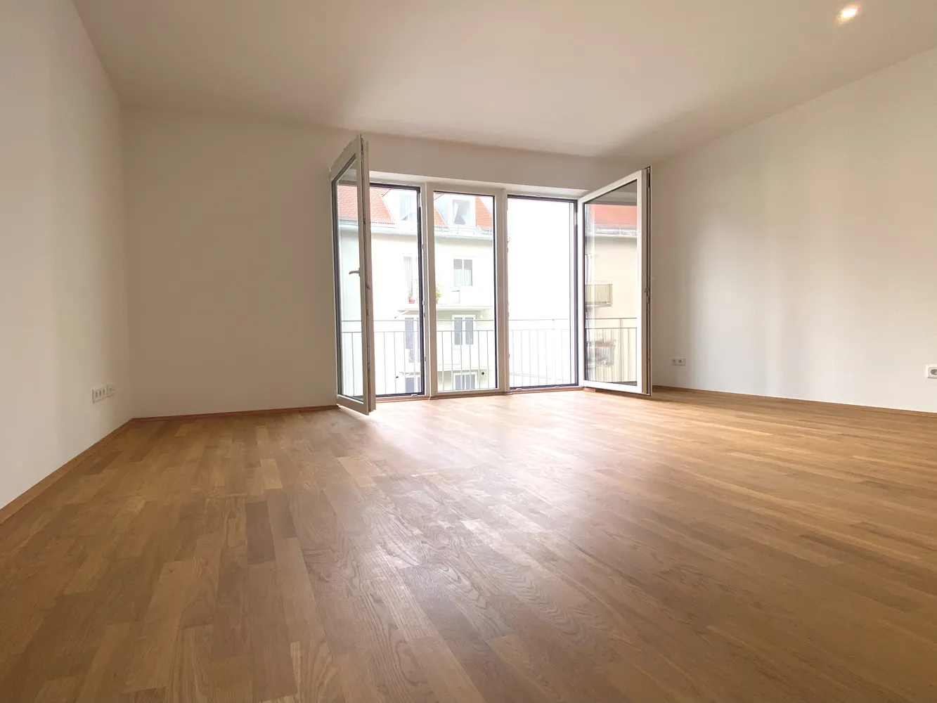 1 room apartment with 33 m² in Munich – Photo 2