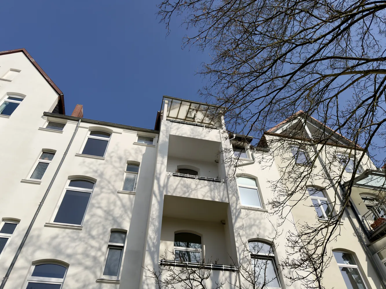 4 Zimmer Wohnung mit 103 m² in Hannover – Bild 2
