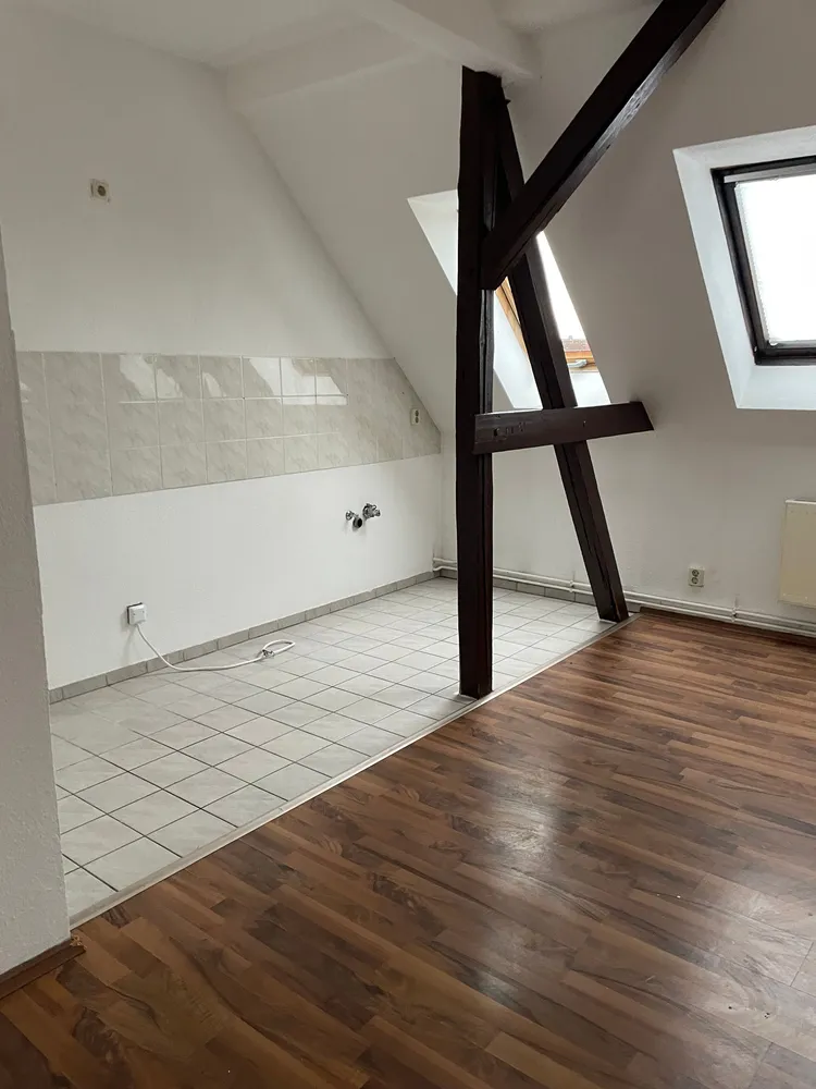 2 Zimmer Wohnung mit 64 m² in Halle (Saale) – Bild 3