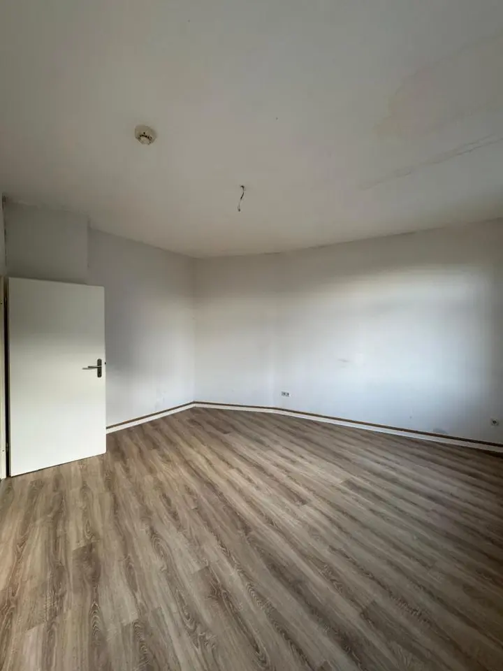 3 Zimmer Wohnung mit 116 m² in Erfurt – Bild 3
