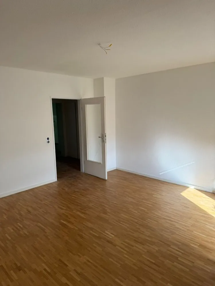 2 Zimmer Wohnung mit 56 m² in Frankfurt am Main – Bild 1
