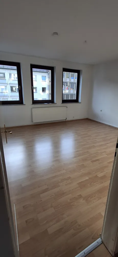 3 Zimmer Wohnung mit 76 m² in Solingen – Bild 2