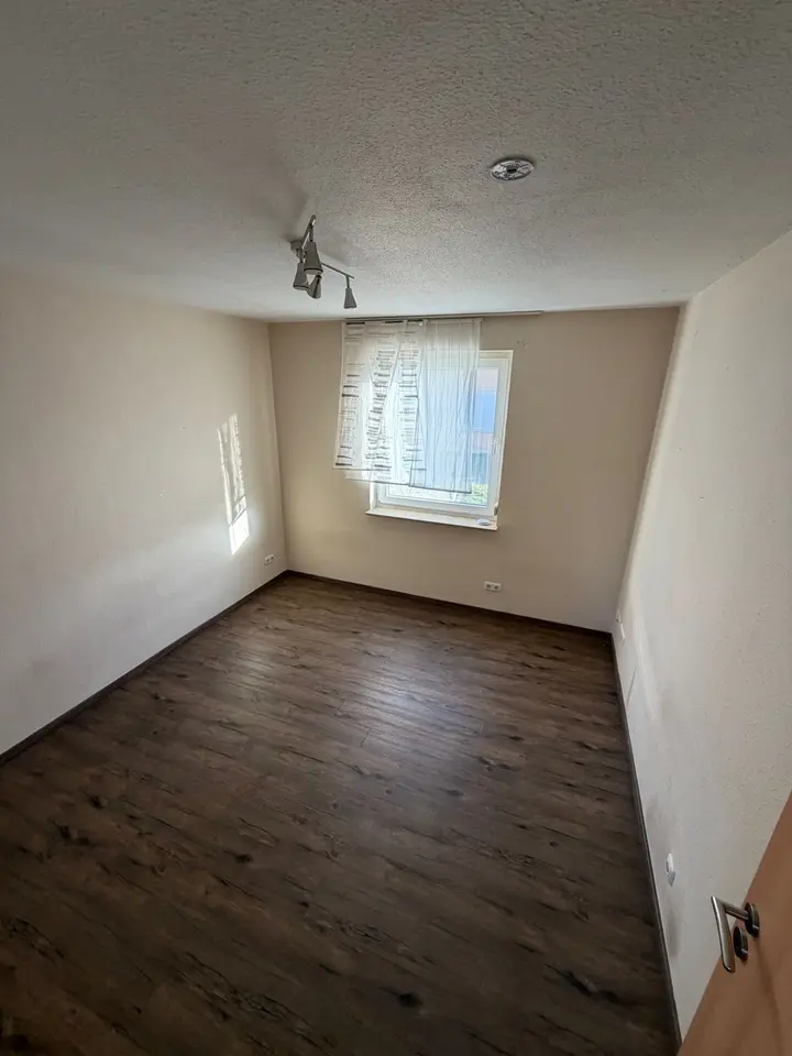 4 Zimmer Wohnung mit 70 m² in Uelzen – Bild 1