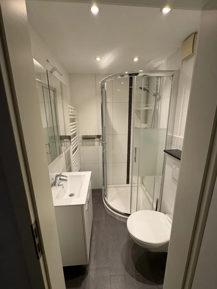 2 room apartment with 61 m² in Cologne – Photo 9