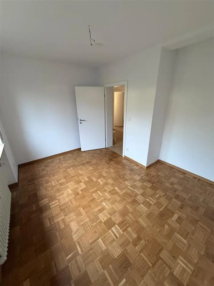 3 Zimmer Wohnung mit 74 m² in Frankfurt am Main – Bild 3