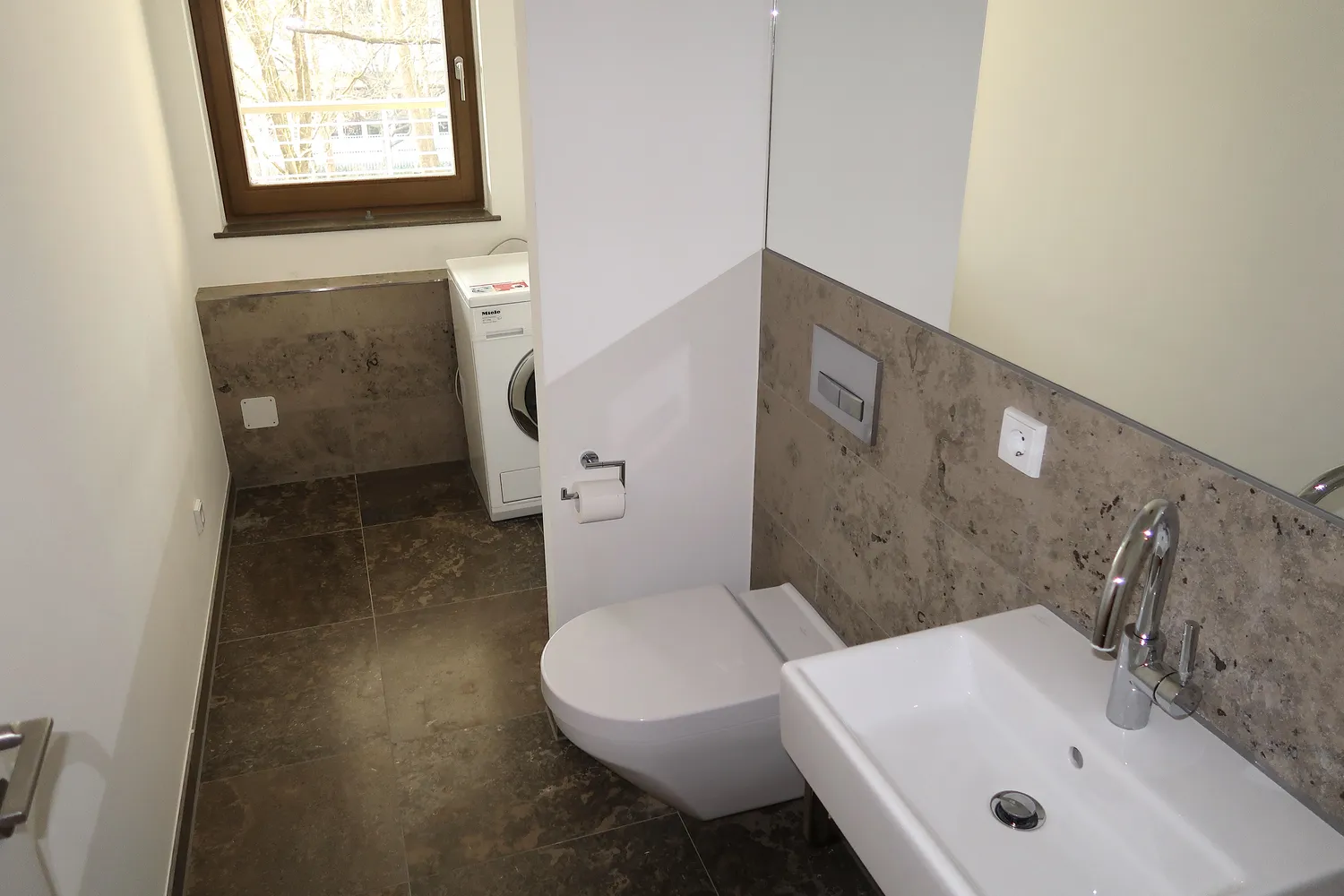 2 room apartment with 94 m² in Munich – Photo 9