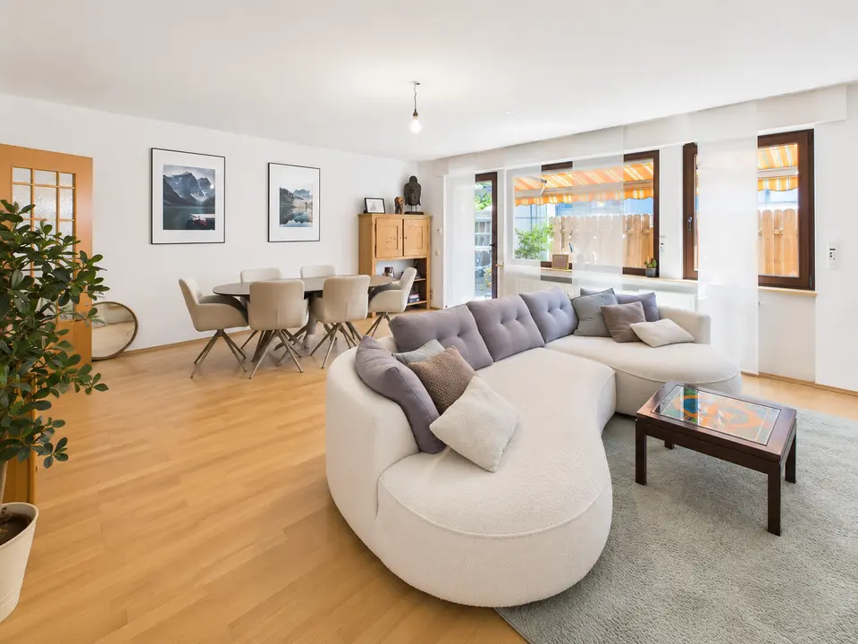 4 Zimmer Wohnung mit 100 m² in Frechen – Bild 1