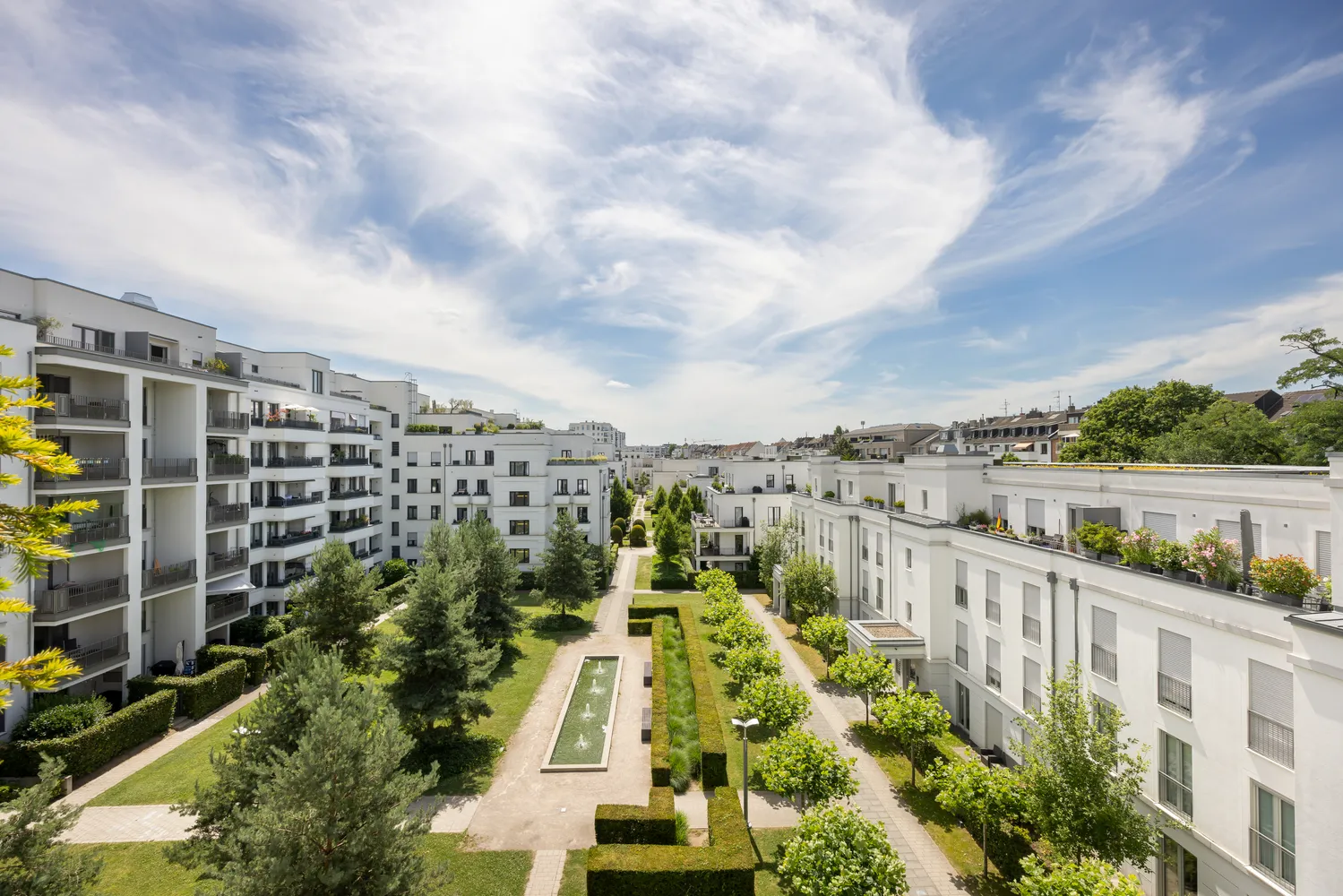 3 Zimmer Wohnung mit 114 m² in Düsseldorf – Bild 1