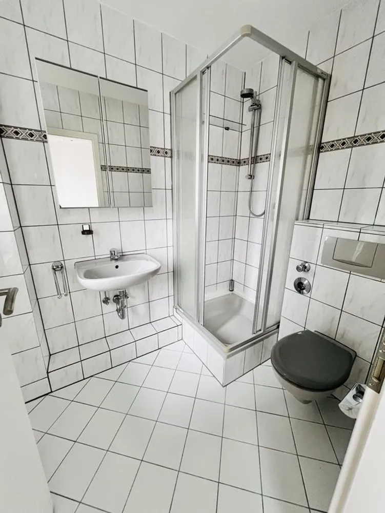 1 Zimmer Wohnung mit 25 m² in Frankfurt am Main – Bild 6