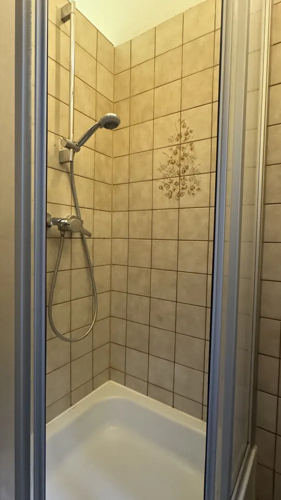 1 room apartment with 42 m² in Berlin – Photo 11