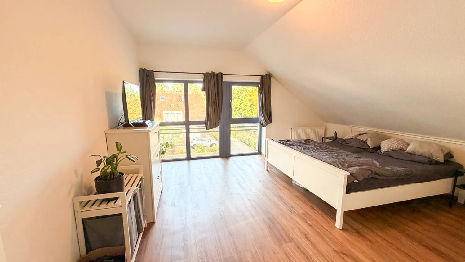 4 Zimmer Wohnung mit 129 m² in Oldenburg – Bild 11