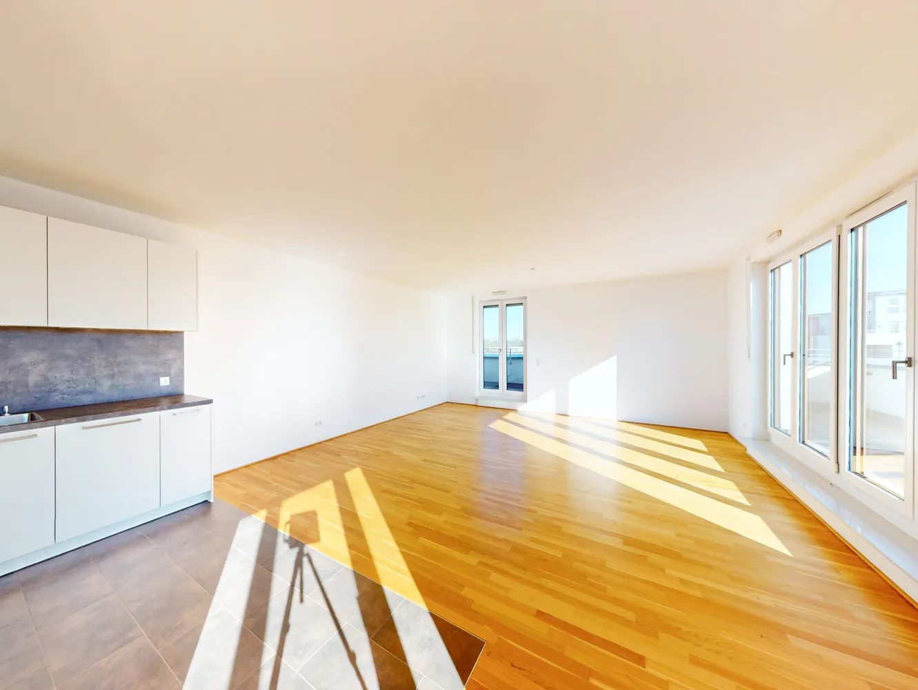 2 Zimmer Wohnung mit 106 m² in Frankfurt am Main – Bild 9
