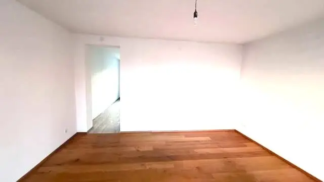 2 Zimmer Wohnung mit 42 m² in Traunstein – Bild 2