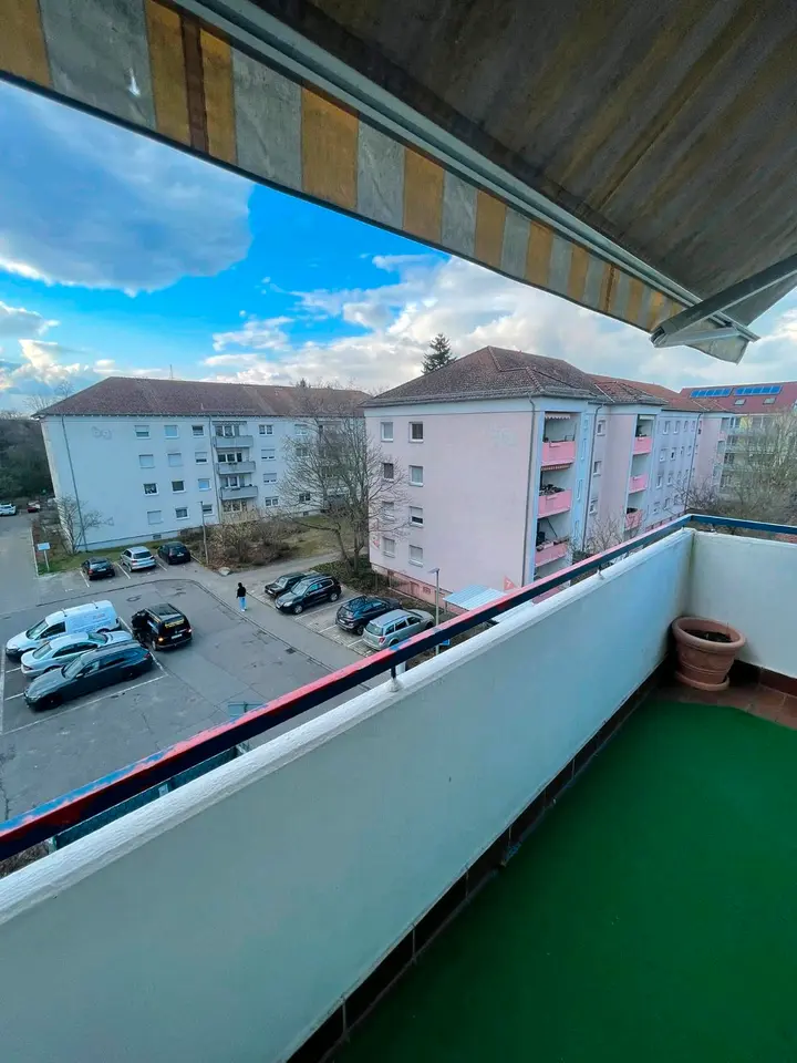 2 Zimmer Wohnung mit 82 m² in Viernheim – Bild 2