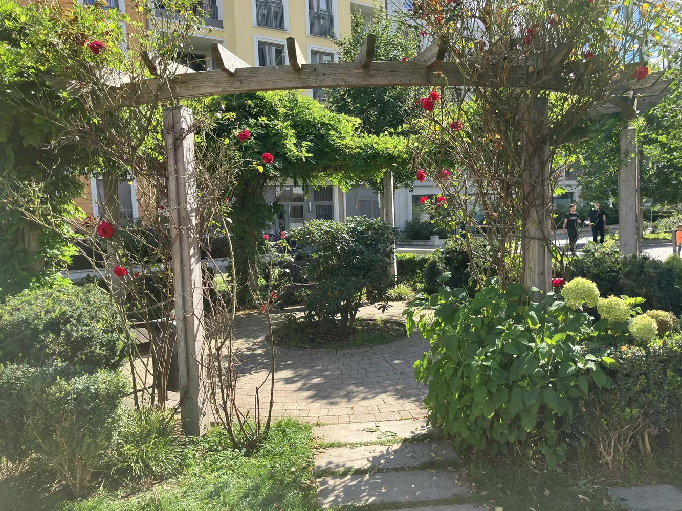 2 Zimmer Wohnung mit 74 m² in Berlin – Bild 6