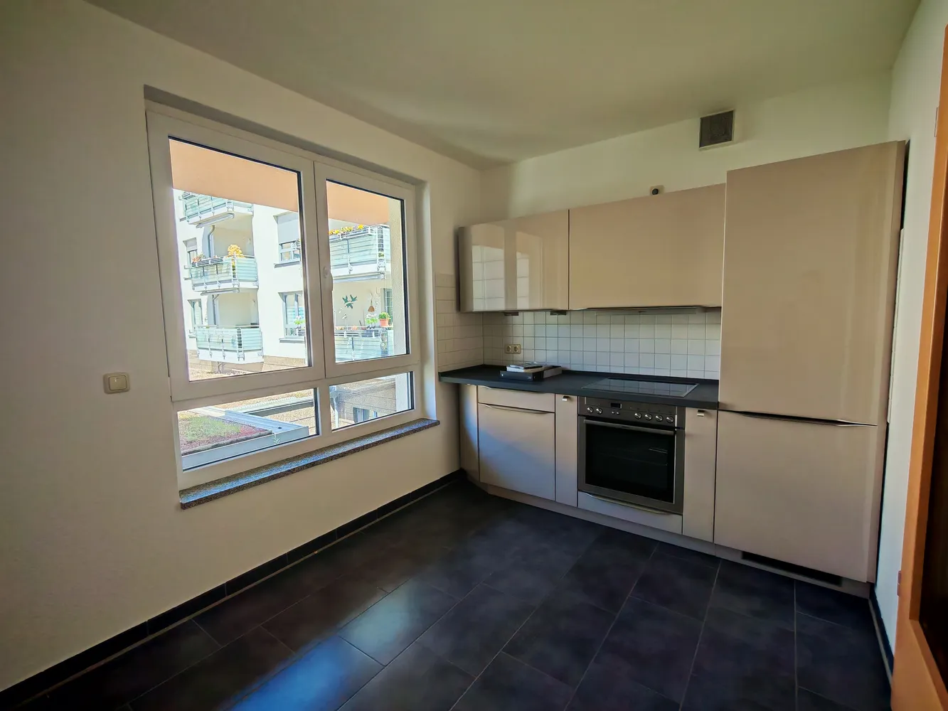2 room apartment with 76 m² in Magdeburg – Photo 5
