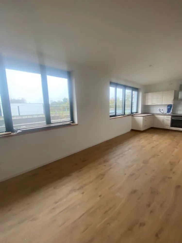4 Zimmer Wohnung mit 125 m² in Düsseldorf – Bild 7