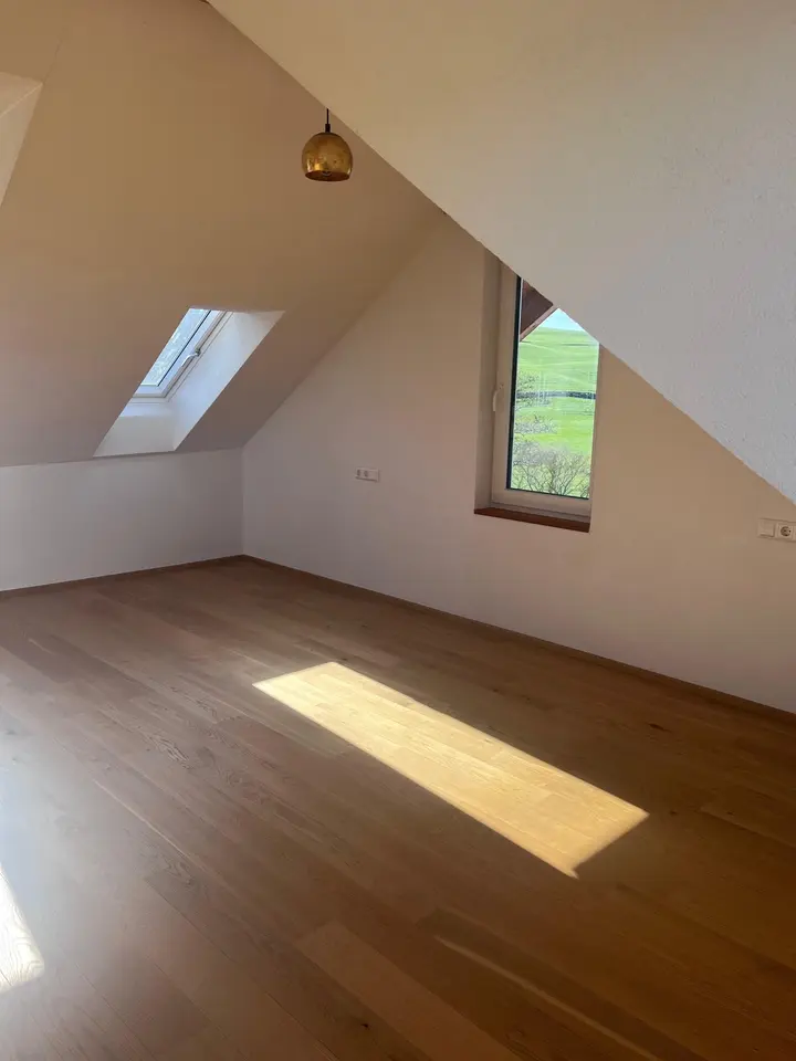 4 Zimmer Wohnung mit 144 m² in Weingarten – Bild 2
