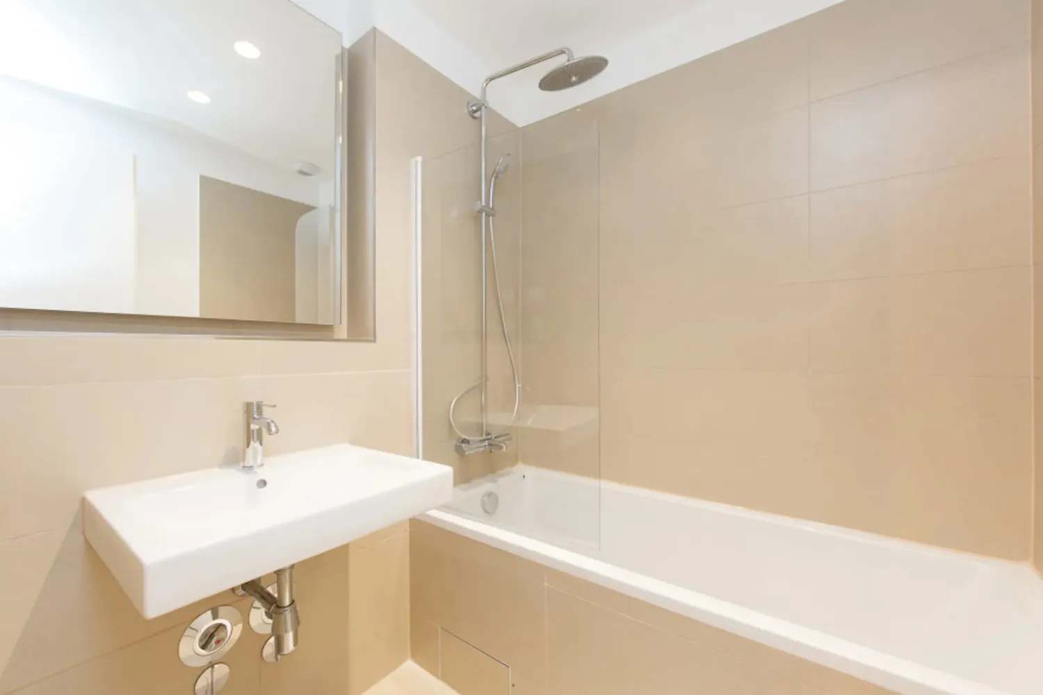 Shared room with 12 m² in Berlin – Photo 7