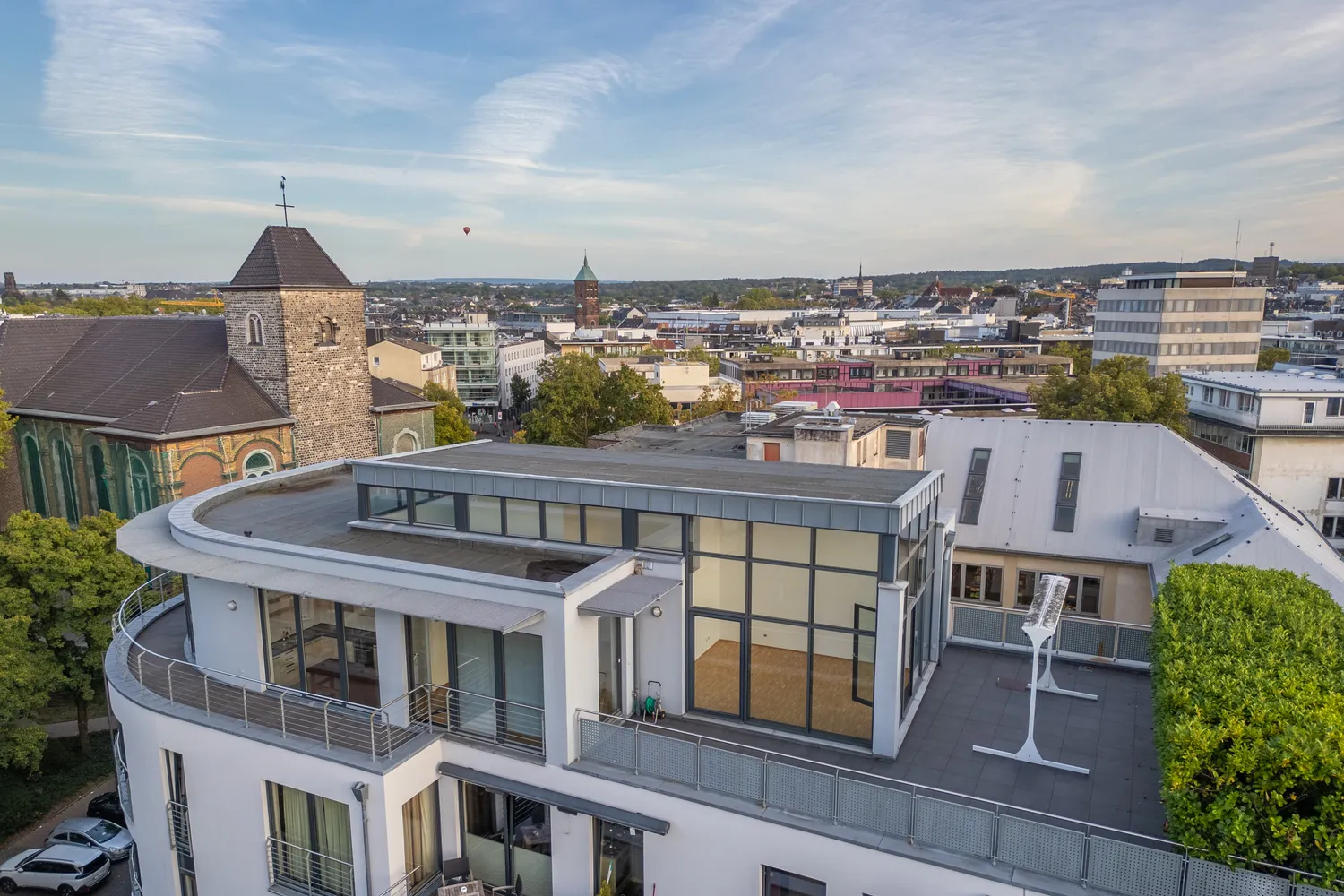 3 Zimmer Wohnung mit 145 m² in Aachen – Bild 1