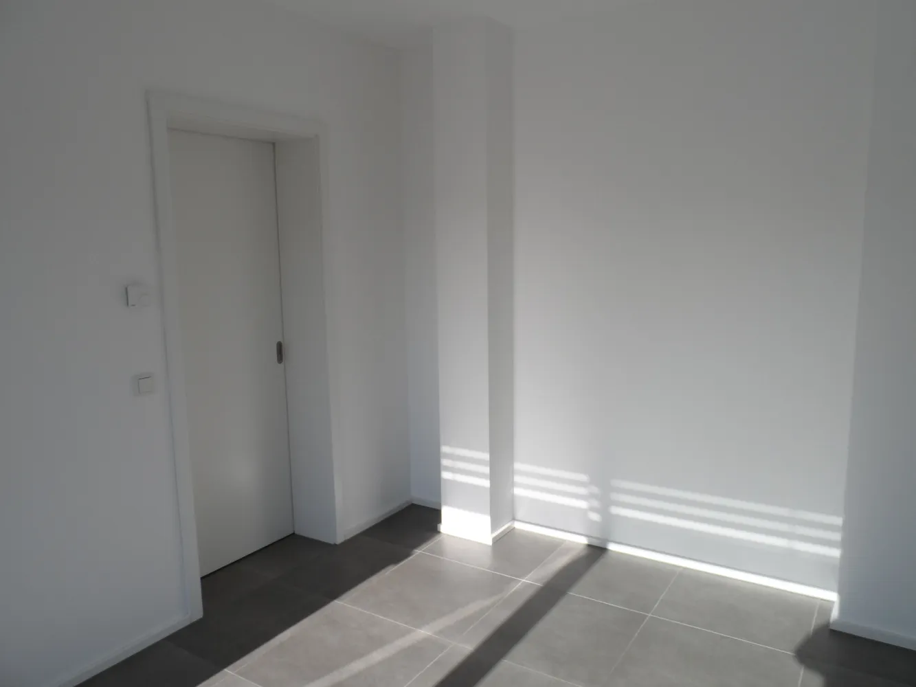 2 room apartment with 81 m² in Cologne – Photo 3