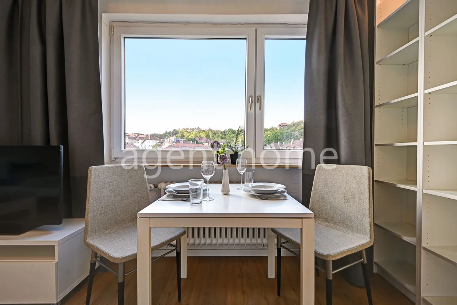 1 room apartment with 30 m² in Stuttgart – Photo 2