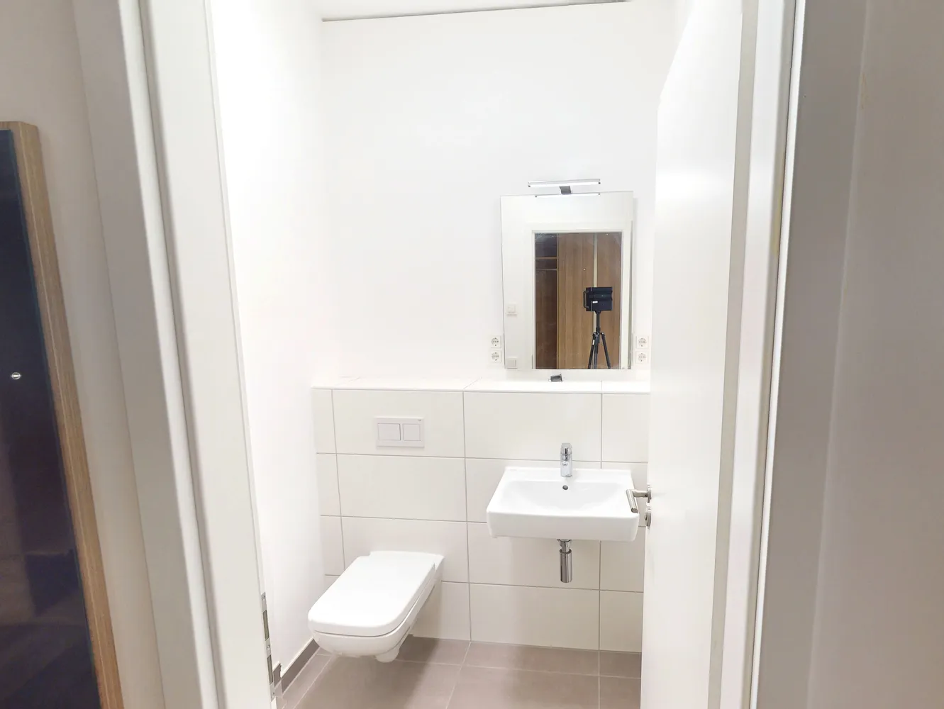 1 room apartment with 31 m² in Stuttgart – Photo 5