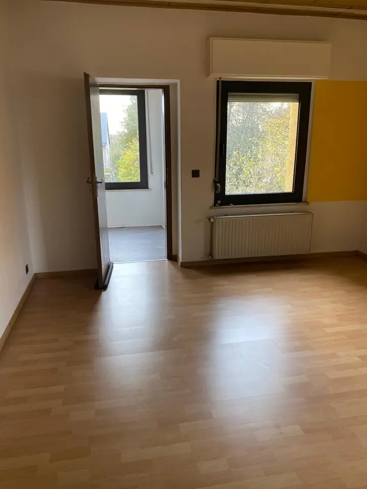 4 Zimmer Wohnung mit 120 m² in Siegburg – Bild 2