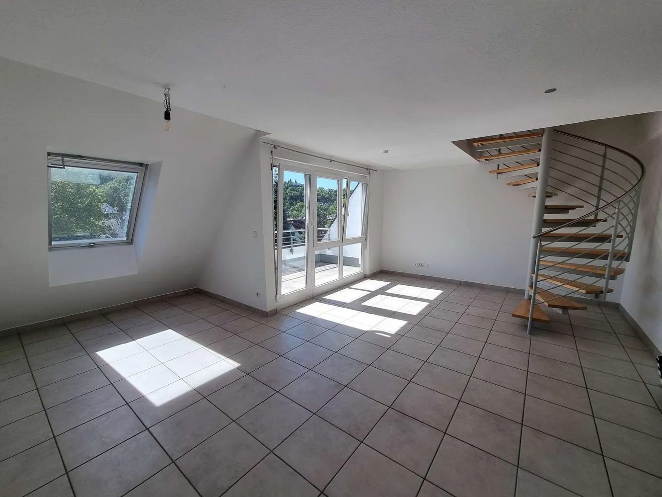 2 Zimmer Wohnung mit 78 m² in Stuttgart – Bild 1