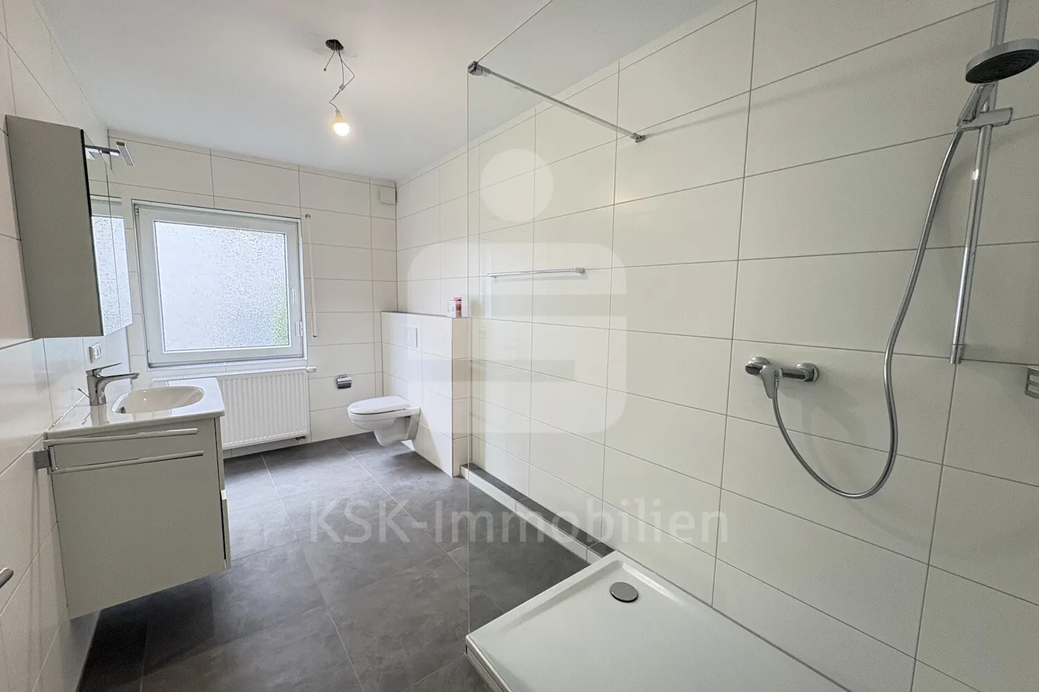 3 Zimmer Wohnung mit 89 m² in Königswinter – Bild 1