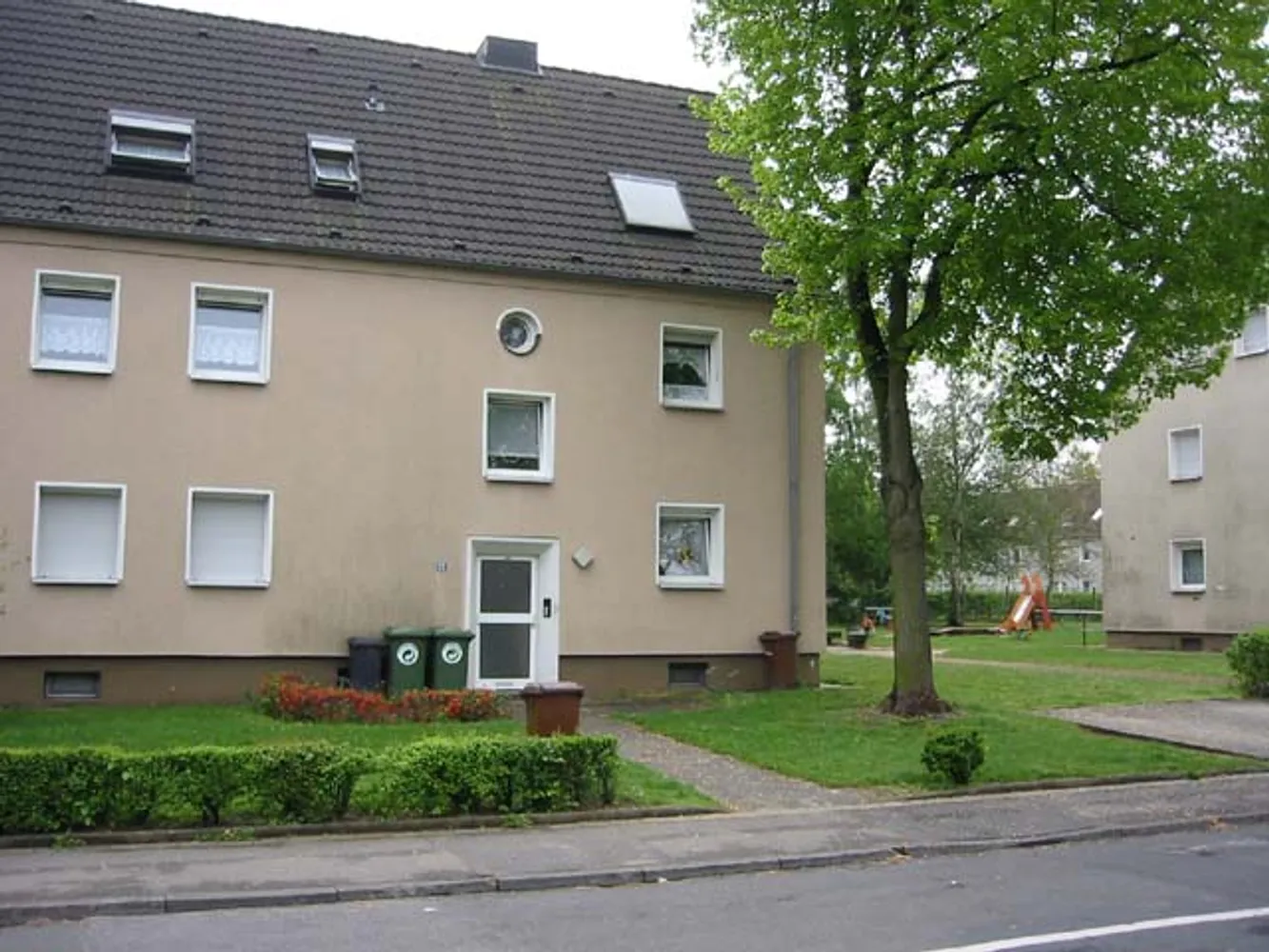 1 Zimmer Wohnung mit 49 m² in Siegburg – Bild 2