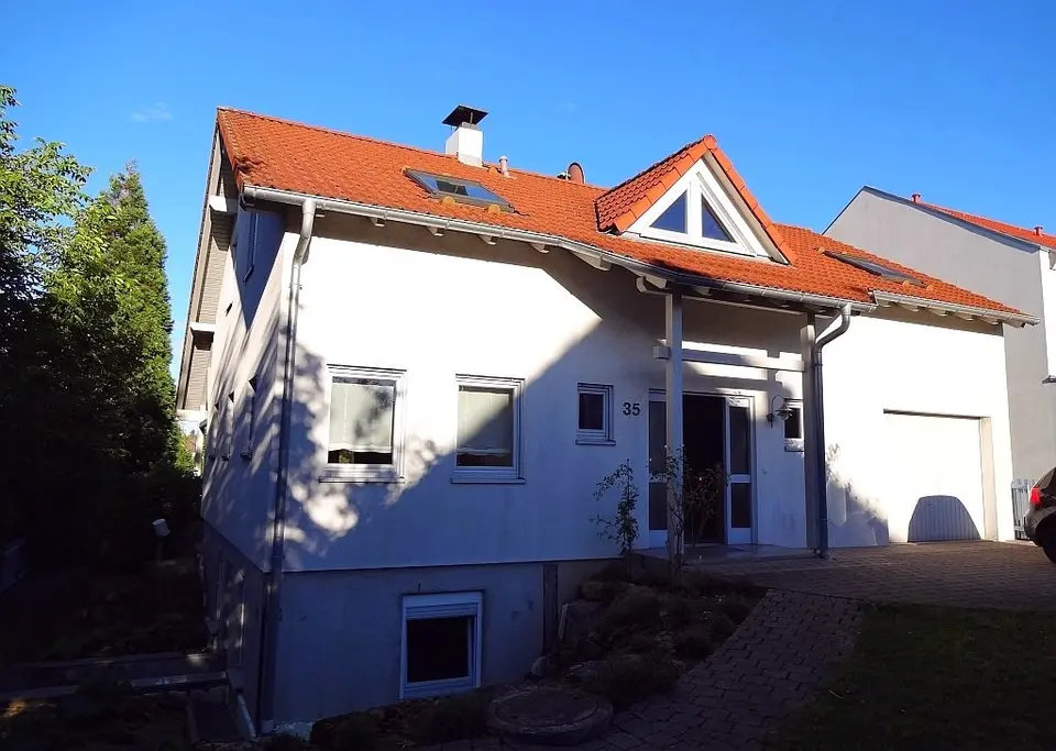 5 Zimmer Haus mit 205 m² in Stuttgart – Bild 10