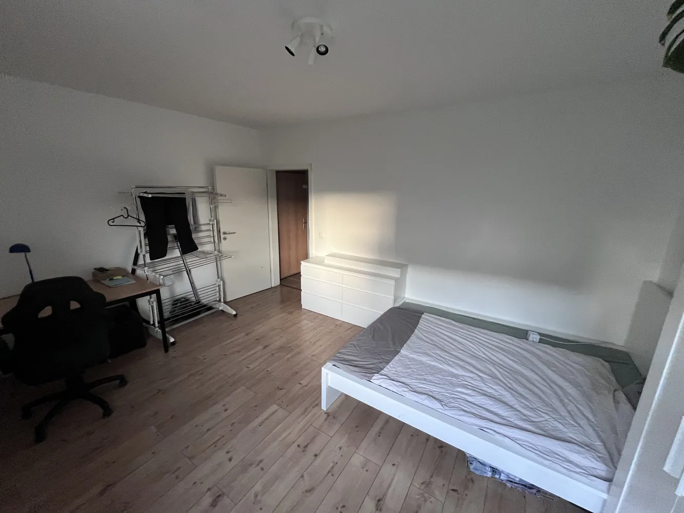 2 Zimmer Wohnung mit 49 m² in Köln – Bild 4