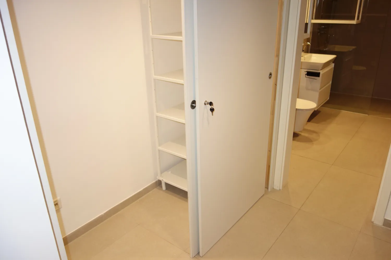 2 Zimmer Wohnung mit 75 m² in Düsseldorf – Bild 11