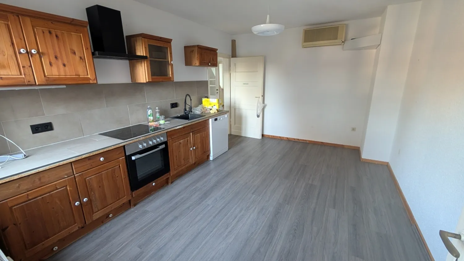 2 Zimmer Wohnung mit 70 m² in Oberhausen – Bild 4