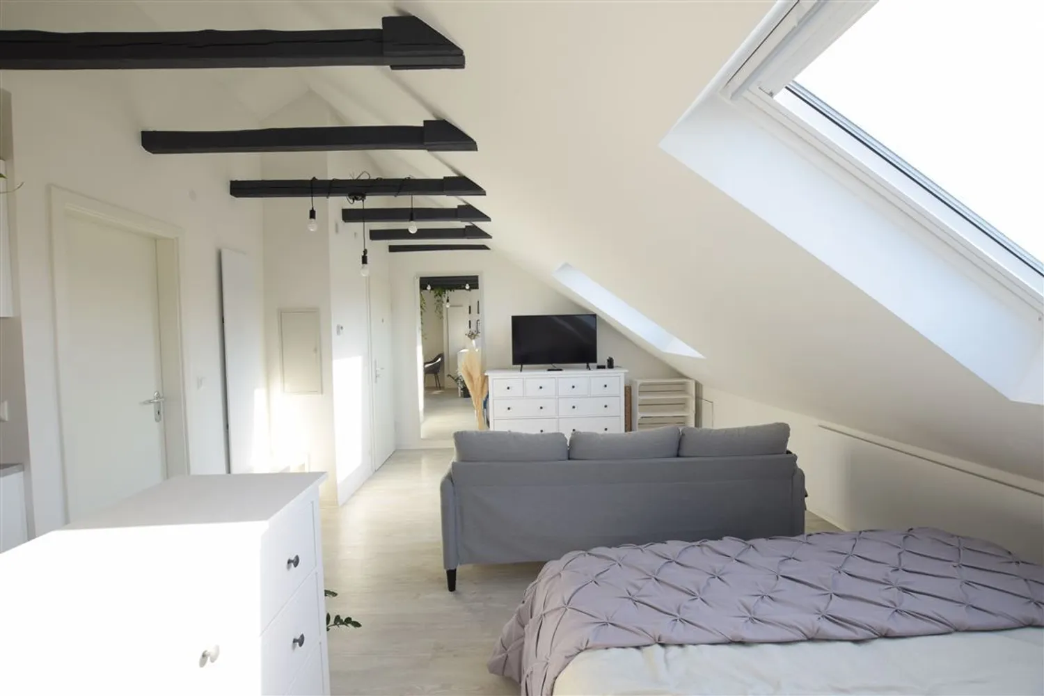 1 Zimmer Wohnung mit 31 m² in Hannover – Bild 2