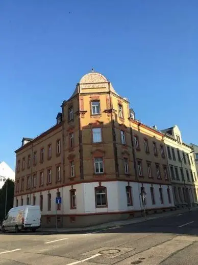 4 Zimmer Wohnung mit 101 m² in Limbach-Oberfrohna – Bild 2