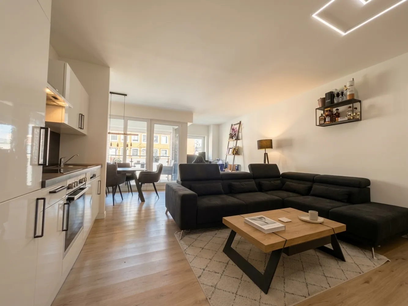 2 Zimmer Wohnung mit 77 m² in Bremerhaven – Bild 1