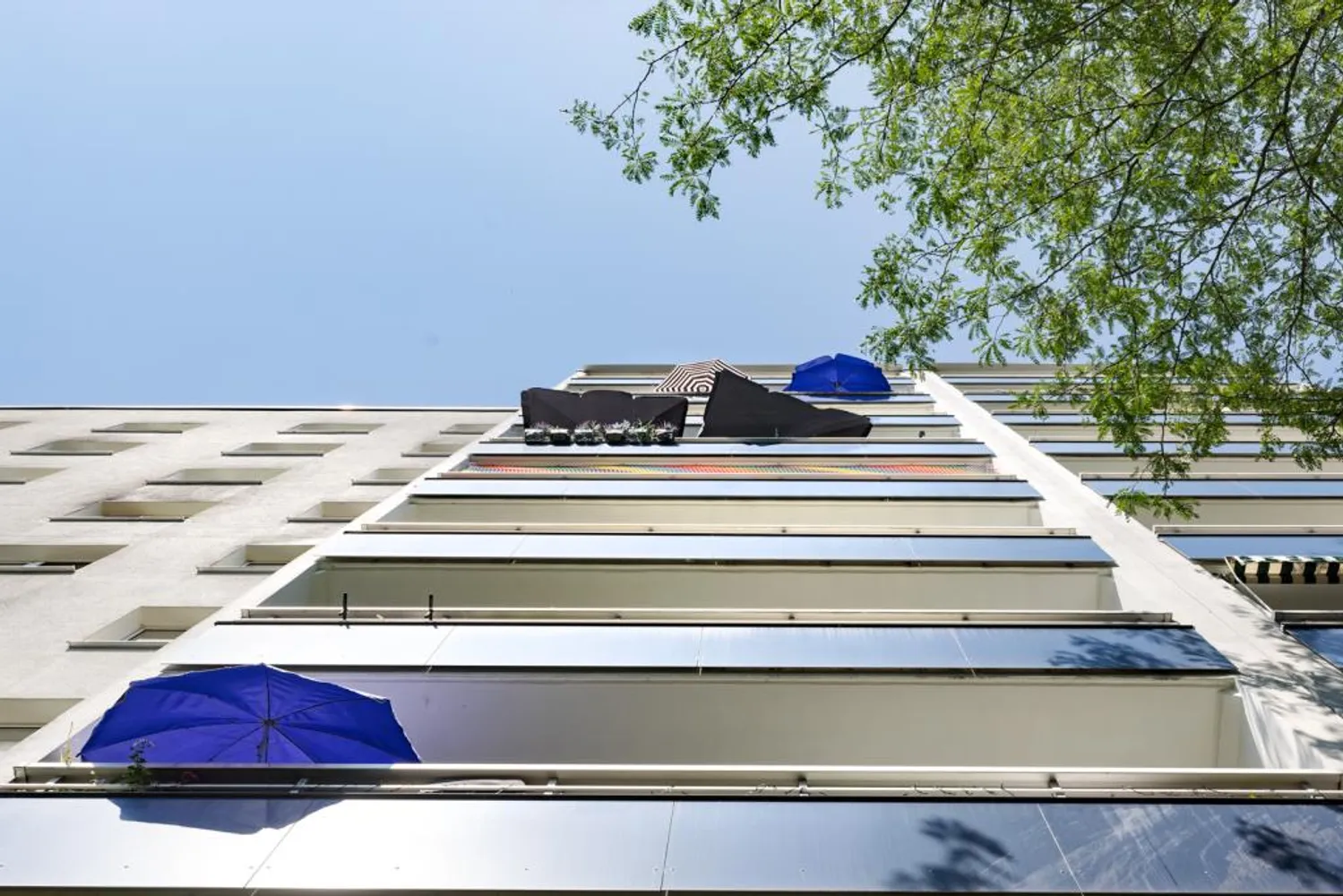 4 Zimmer Wohnung mit 63 m² in Halle (Saale) – Bild 1